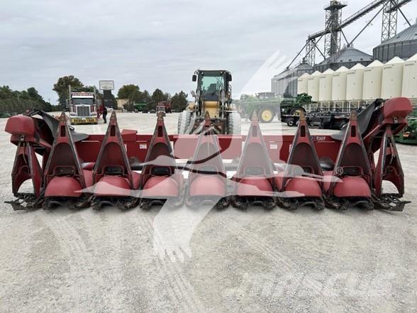 Case IH 3408 Derliaus nuėmimo kombainų galvos