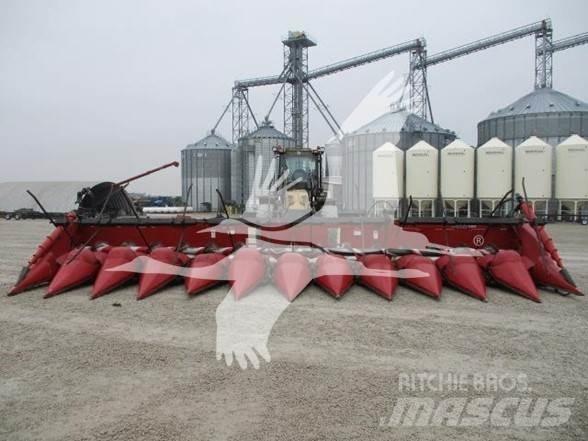 Case IH 3412 Derliaus nuėmimo kombainų galvos