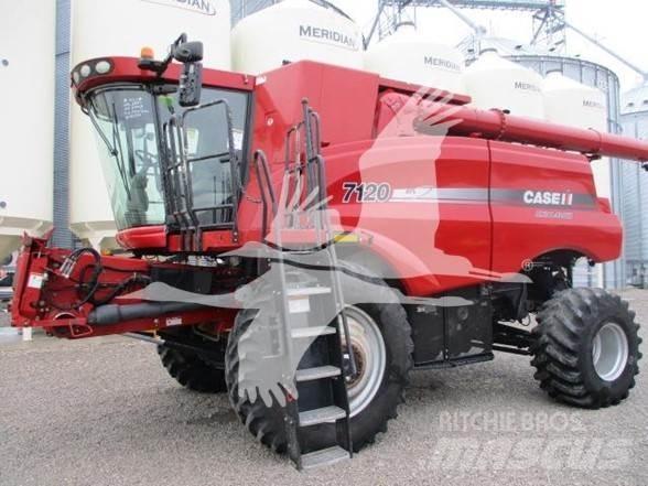 Case IH 7120 Derliaus nuėmimo kombainai