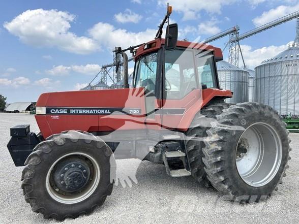 Case IH 7120 Traktoriai