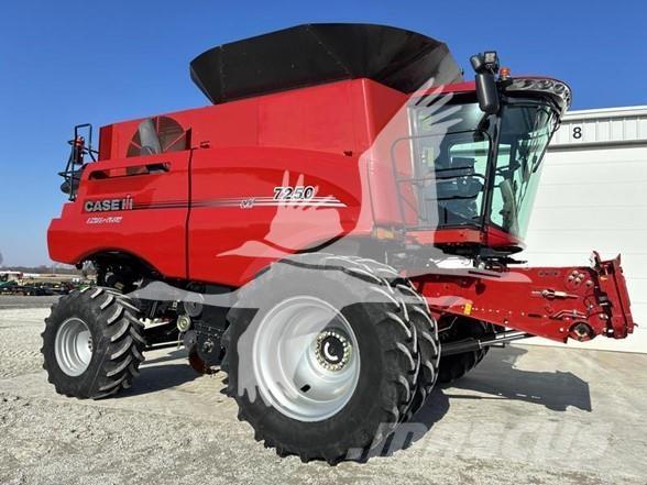 Case IH 7250 Derliaus nuėmimo kombainai