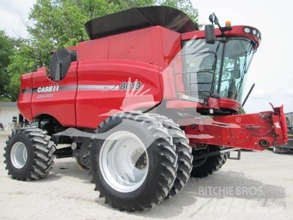Case IH 8010 Derliaus nuėmimo kombainai