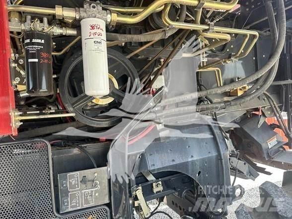 Case IH 8120 Derliaus nuėmimo kombainai
