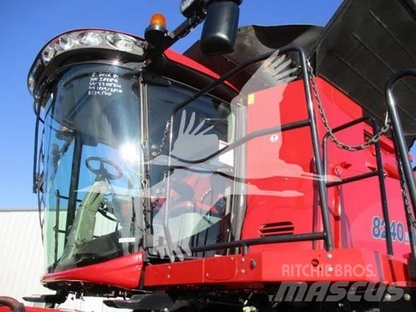 Case IH 8240 Derliaus nuėmimo kombainai