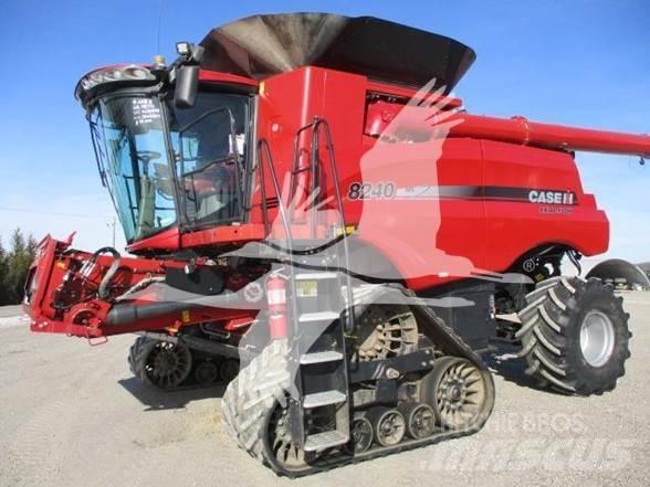 Case IH 8240 Derliaus nuėmimo kombainai