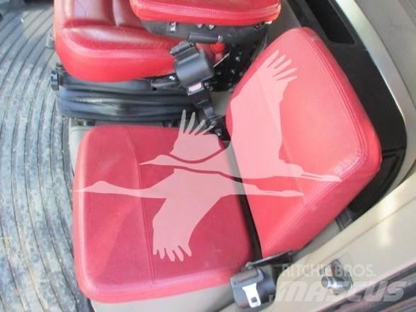 Case IH 8240 Derliaus nuėmimo kombainai