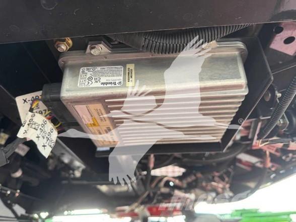 Case IH 8250 Derliaus nuėmimo kombainai