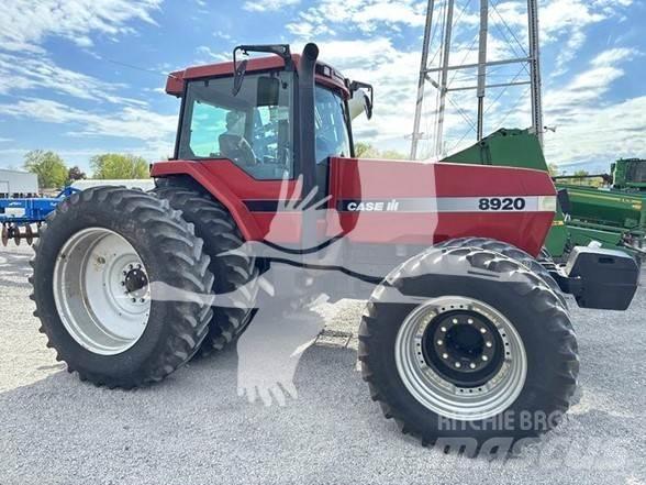Case IH 8920 Traktoriai