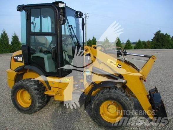 CAT 903D Naudoti ratiniai krautuvai