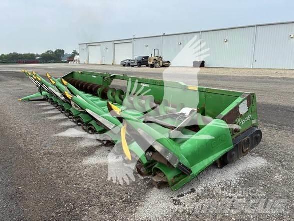 Clarke 1244 Derliaus nuėmimo kombainų galvos