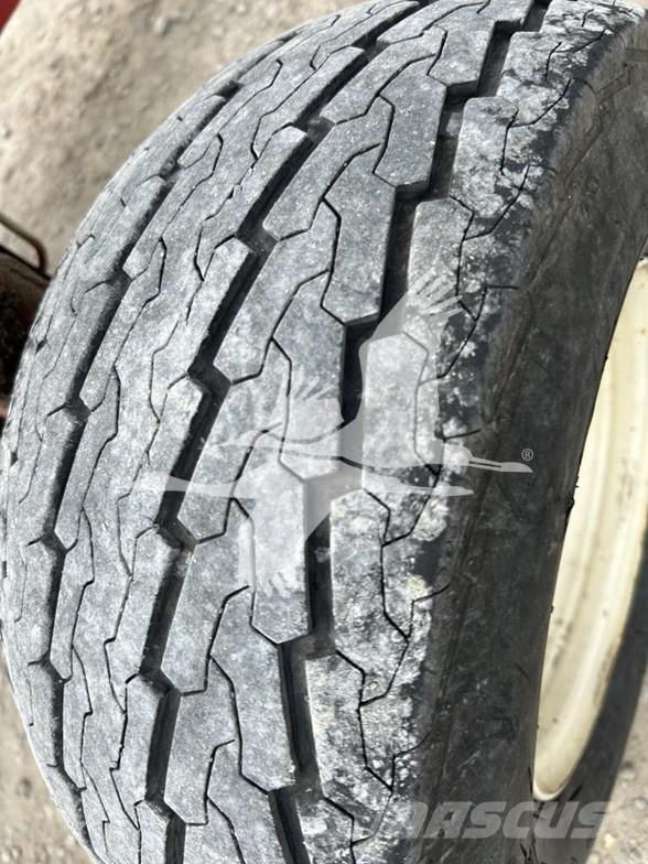 E-Z Trail 680 Kitos priekabos