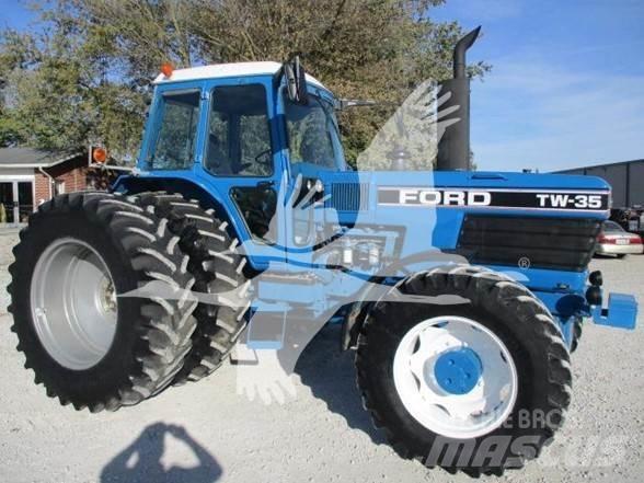 Ford TW35 Traktoriai