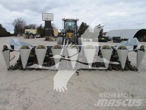 Gleaner 3000 Derliaus nuėmimo kombainų galvos