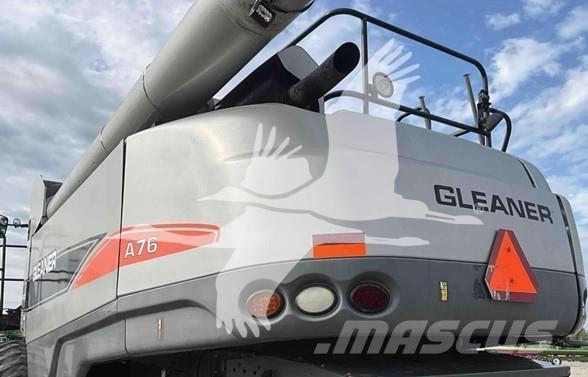 Gleaner A76 Derliaus nuėmimo kombainai