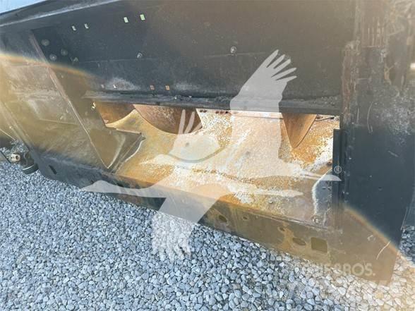 Gleaner R636 Derliaus nuėmimo kombainų galvos