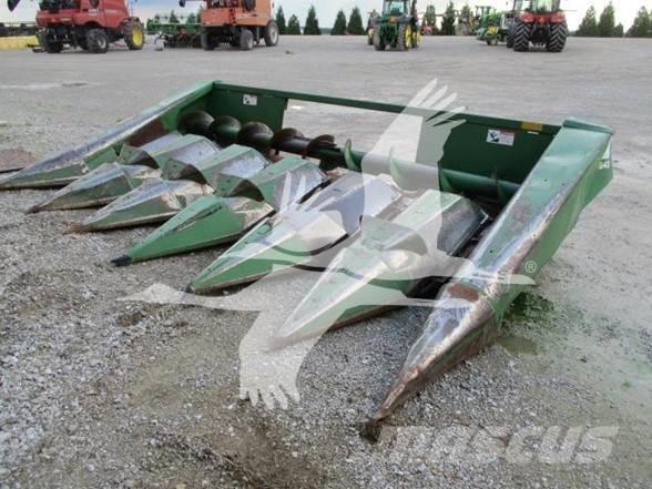 John Deere 643 Derliaus nuėmimo kombainų galvos