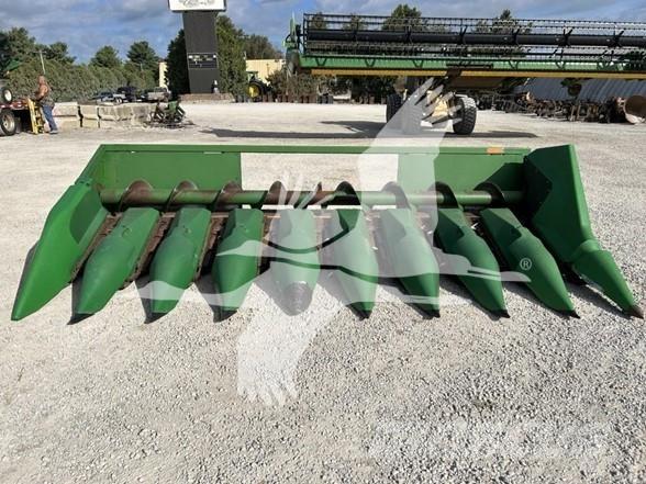 John Deere 643 Derliaus nuėmimo kombainų galvos