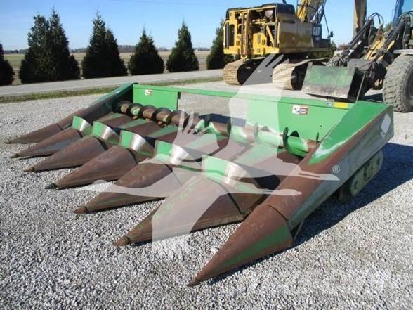 John Deere 644 Derliaus nuėmimo kombainų galvos