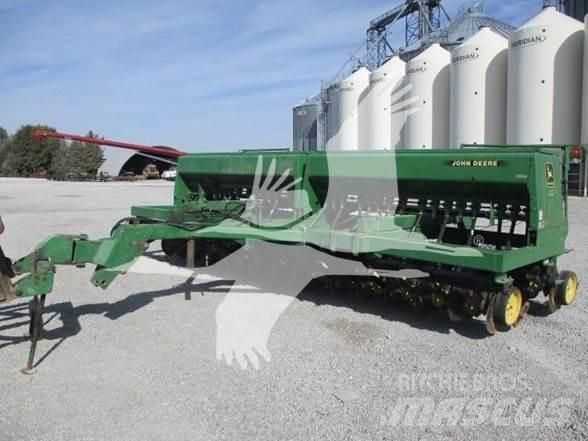 John Deere 750 Sėjimo technika