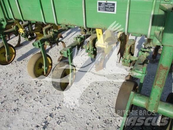John Deere 85 Vagų purentuvai