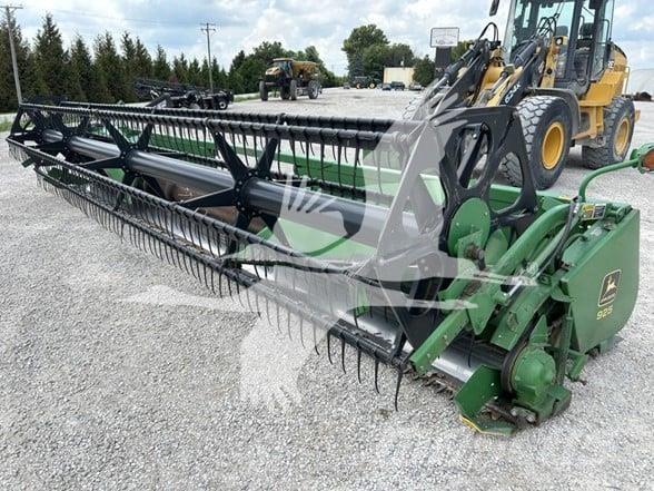 John Deere 925 Derliaus nuėmimo kombainų galvos