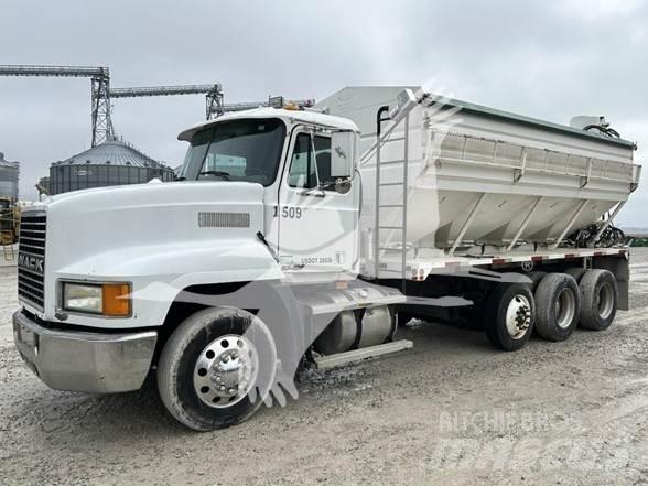 Mack CH613 Statyba - Kita
