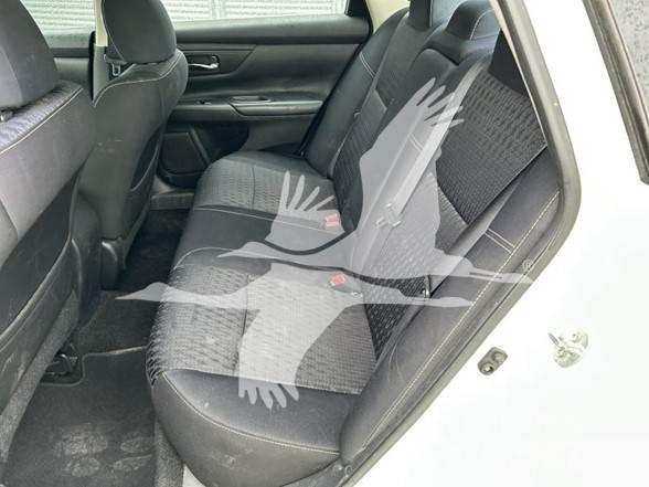 Nissan ALTIMA Lengvieji automobiliai