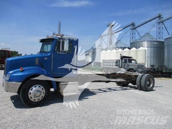 Peterbilt 330 Važiuoklė su kabina