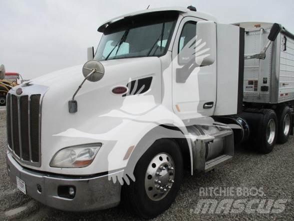 Peterbilt 579 Naudoti vilkikai