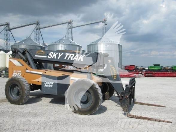 SkyTrak 8042 Teleskopiniai krautuvai
