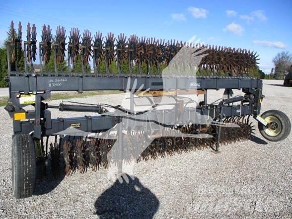 YETTER 3530 Kita kultivavimo technika ir priedai