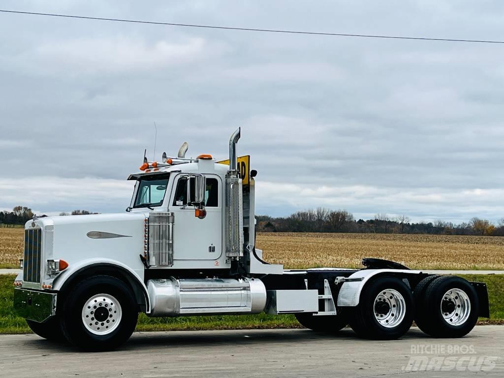 Peterbilt 378 Naudoti vilkikai