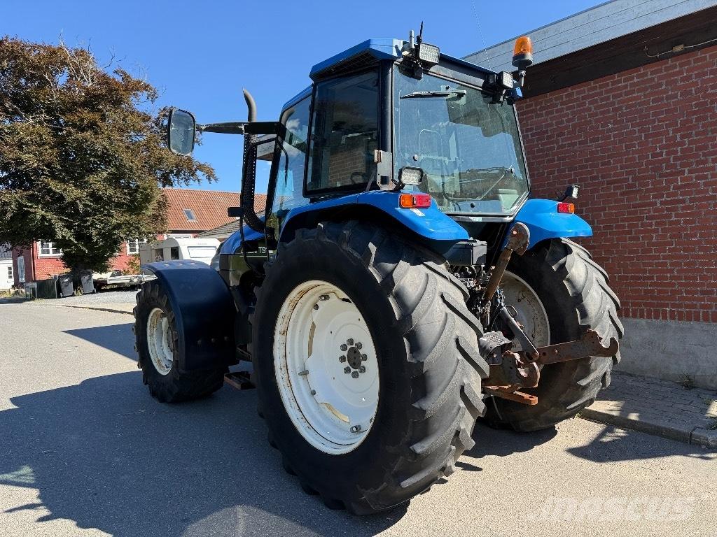 New Holland TS 115 Traktoriai