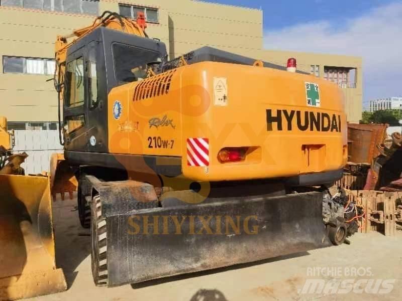 Hyundai 210W-7 Ratiniai ekskavatoriai