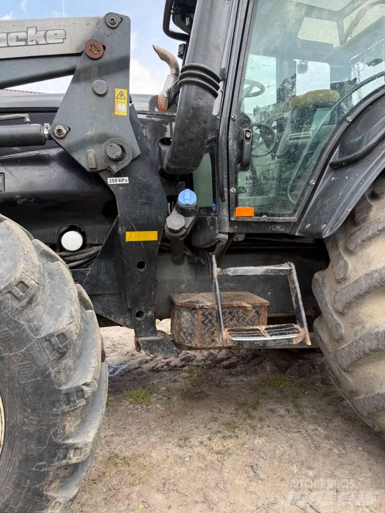 Valtra + KRONOS T 193 Traktoriai