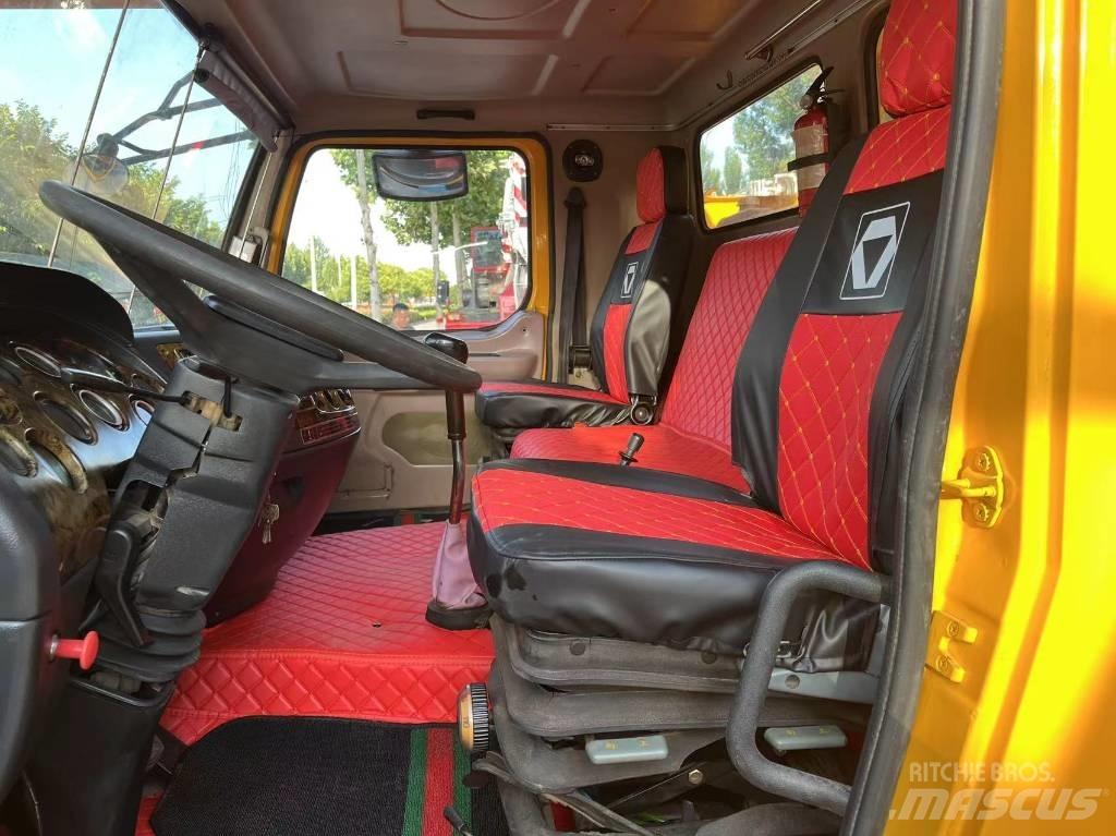 XCMG QY70K Visureigiai kranai