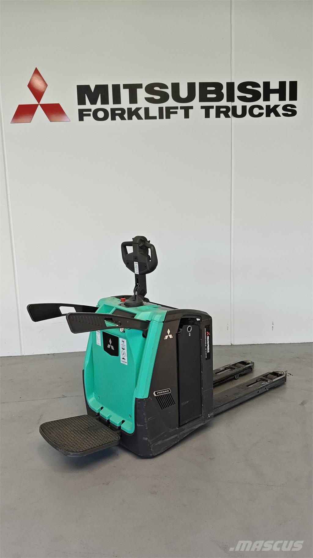 Mitsubishi PBV20N3 Keltuvai su platforma operatoriui