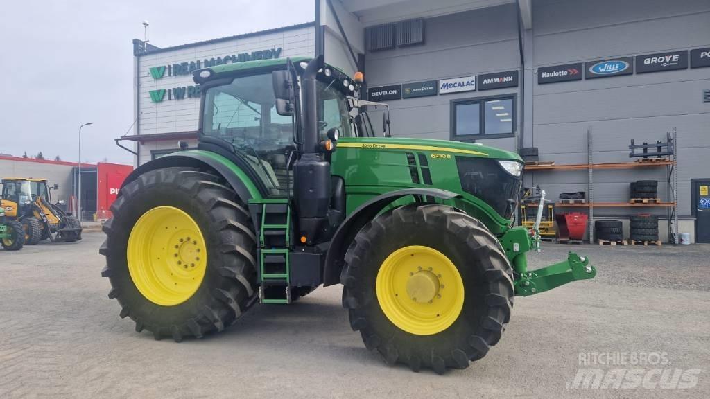 John Deere 6230 R Traktoriai