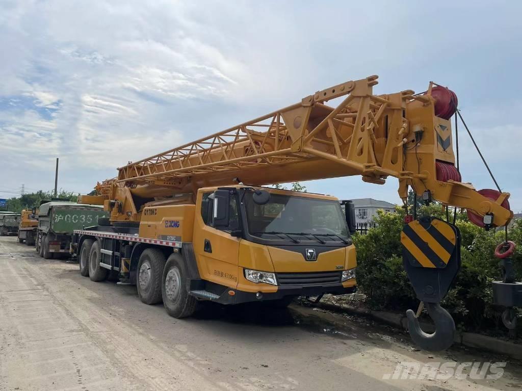 XCMG QY70KC Visureigiai kranai