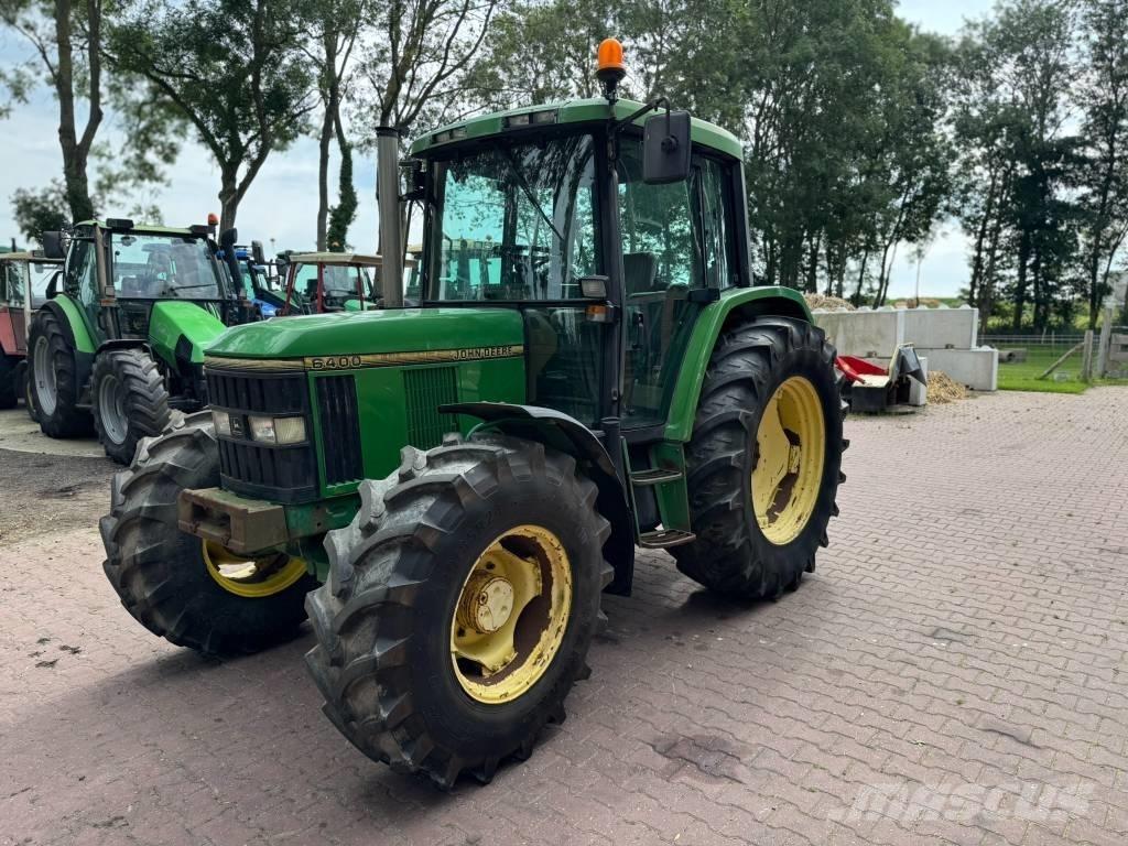John Deere 6400 Traktoriai