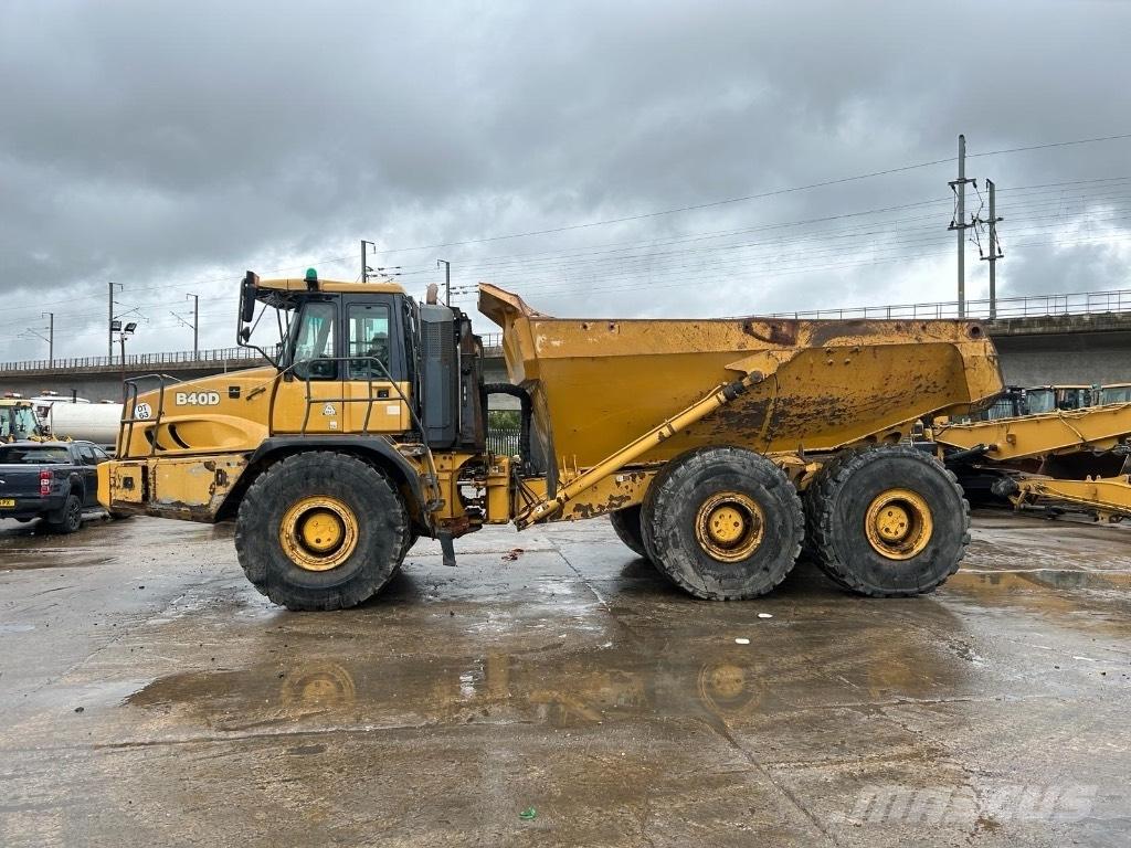Bell B 40 D Karjeriniai savivarčiai