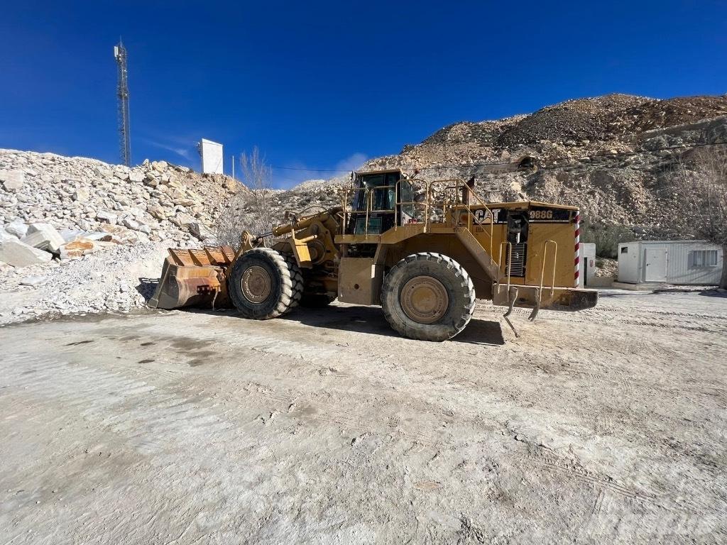 CAT 988 G Naudoti ratiniai krautuvai