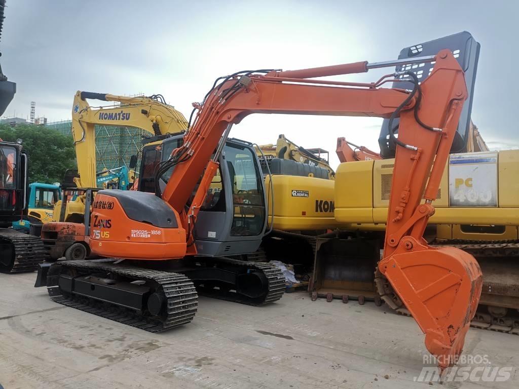 Hitachi ZX 75 Vikšriniai ekskavatoriai
