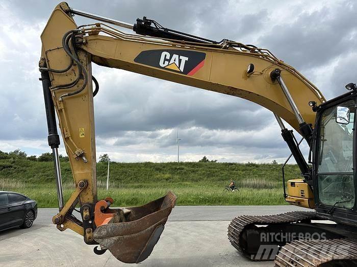CAT 320FL Vikšriniai ekskavatoriai