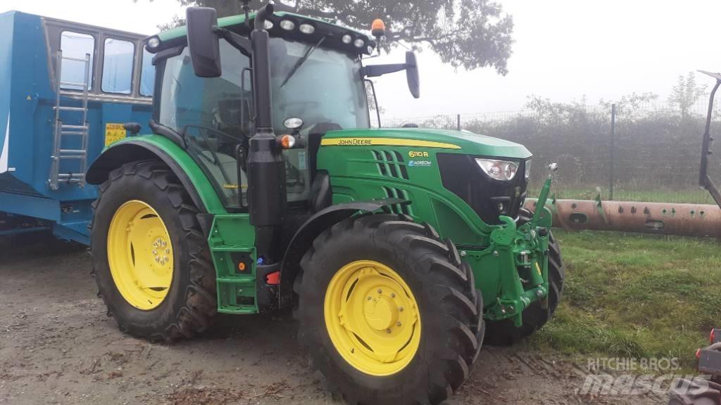 John Deere 6110 R Traktoriai
