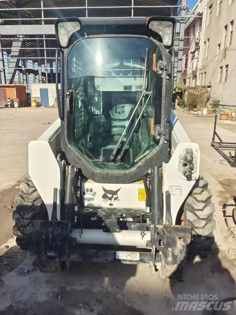 Bobcat S 510 Krautuvai su šoniniu pasukimu