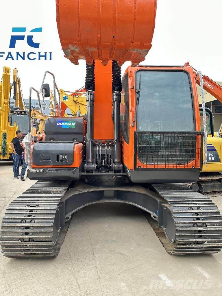 Doosan DX 150 LC-9C Vikšriniai ekskavatoriai