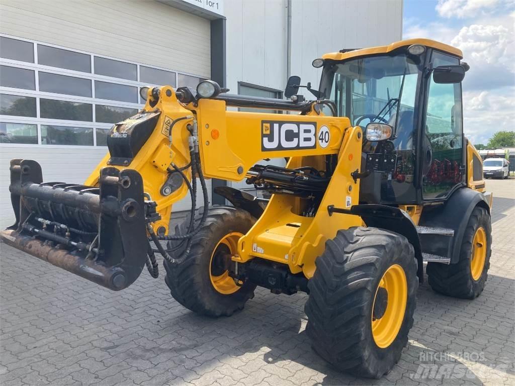 JCB TM220 Naudoti ratiniai krautuvai
