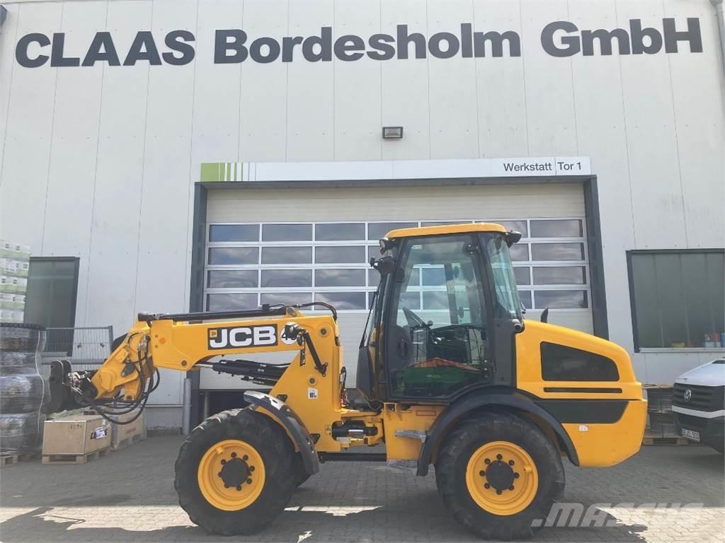 JCB TM220 Naudoti ratiniai krautuvai