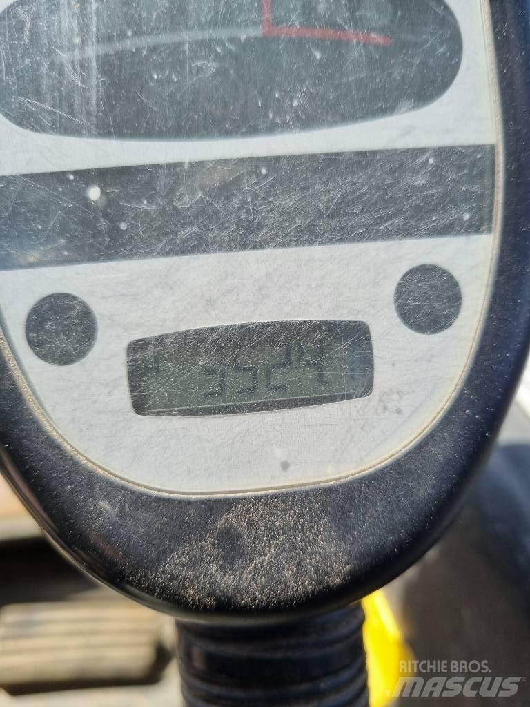 Hanix H 55 DR Mini ekskavatoriai < 7 t